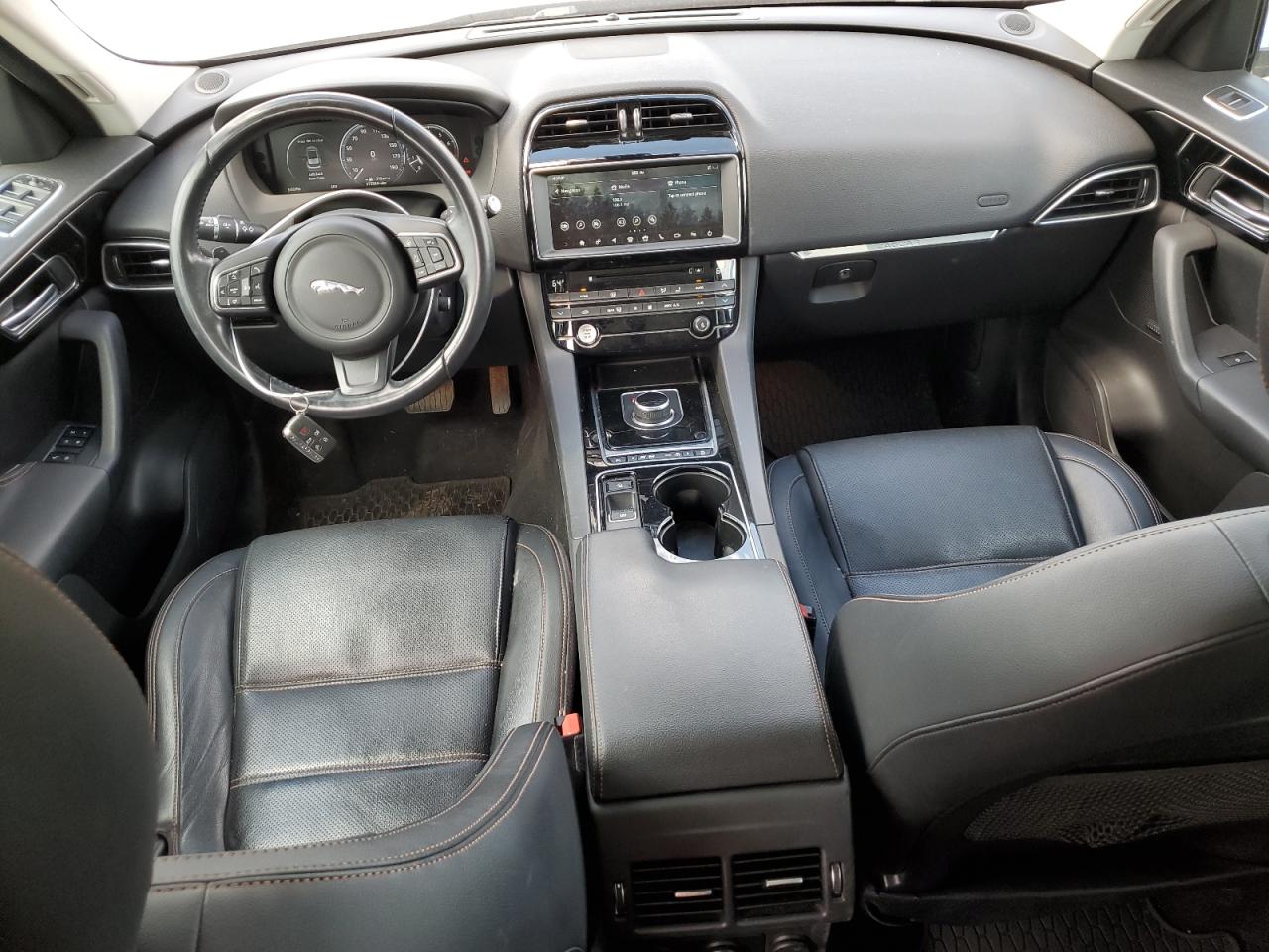 SADCK2BV5HA498945 2017 Jaguar F-Pace Prestige
