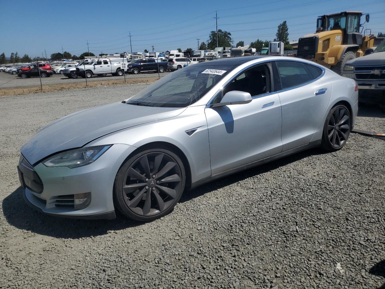 2013 Tesla Model S vin: 5YJSA1DP6DFP17061