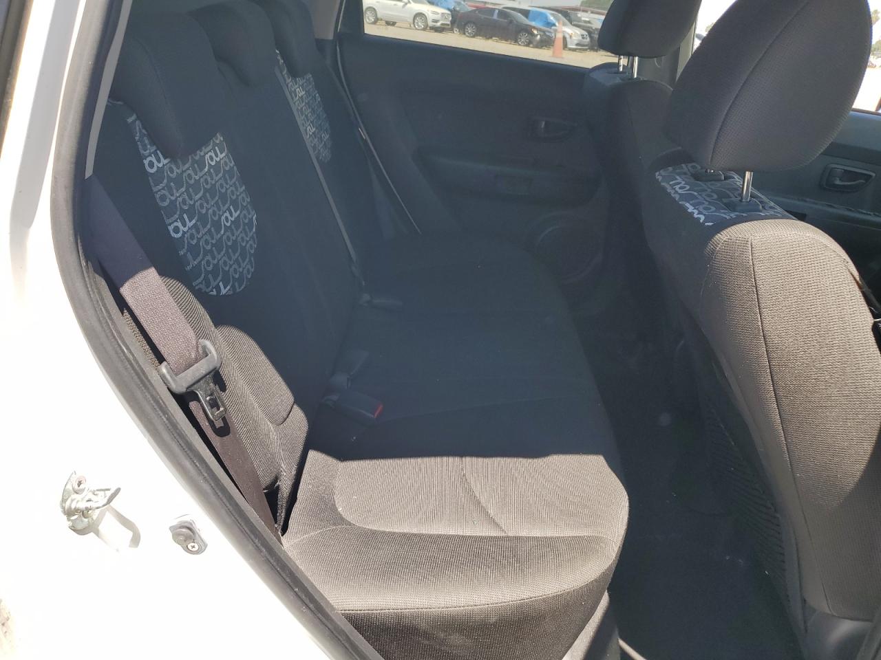 KNDJT2A27A7060924 2010 Kia Soul +