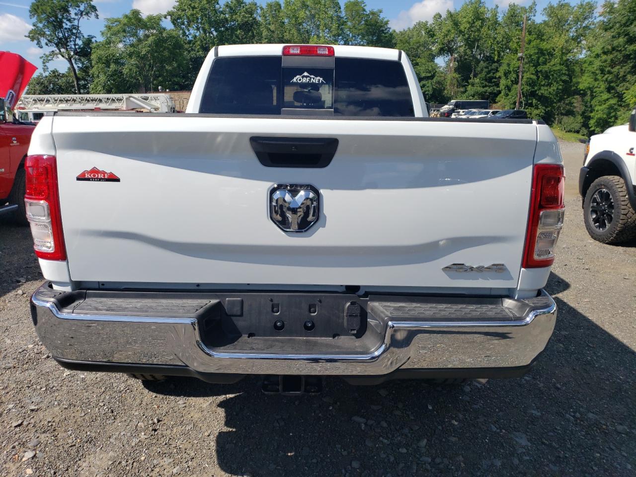 2024 Ram 2500 Tradesman vin: 3C6UR5CJXRG143210