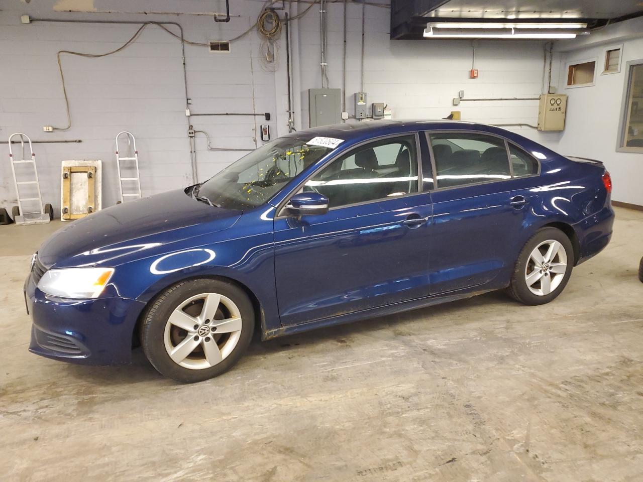 2012 Volkswagen Jetta Tdi vin: 3VWLL7AJ7CM038571