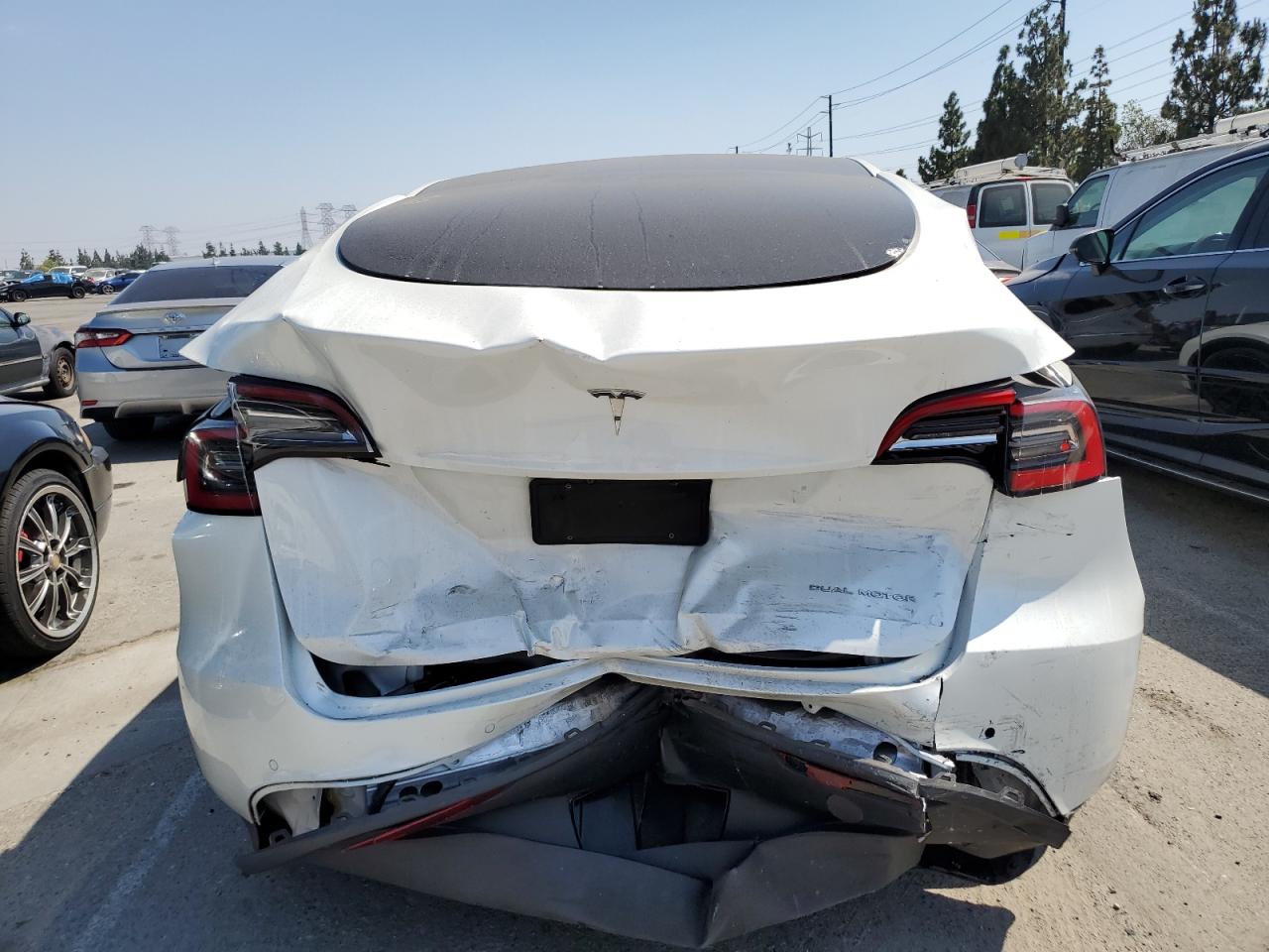 5YJYGDEE8MF092704 2021 Tesla Model Y