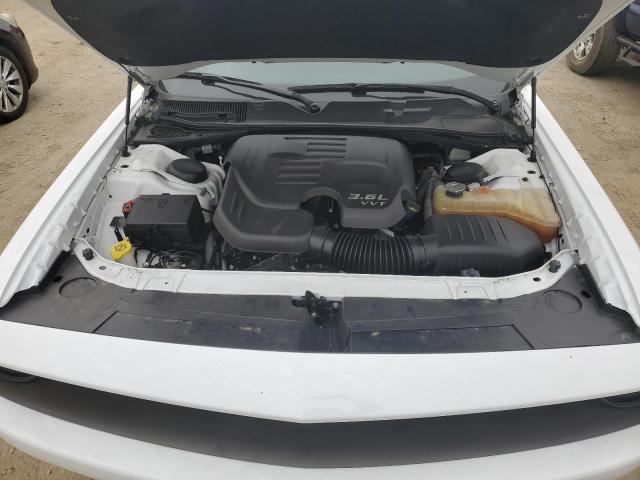 2016 Dodge Challenger - Image 11