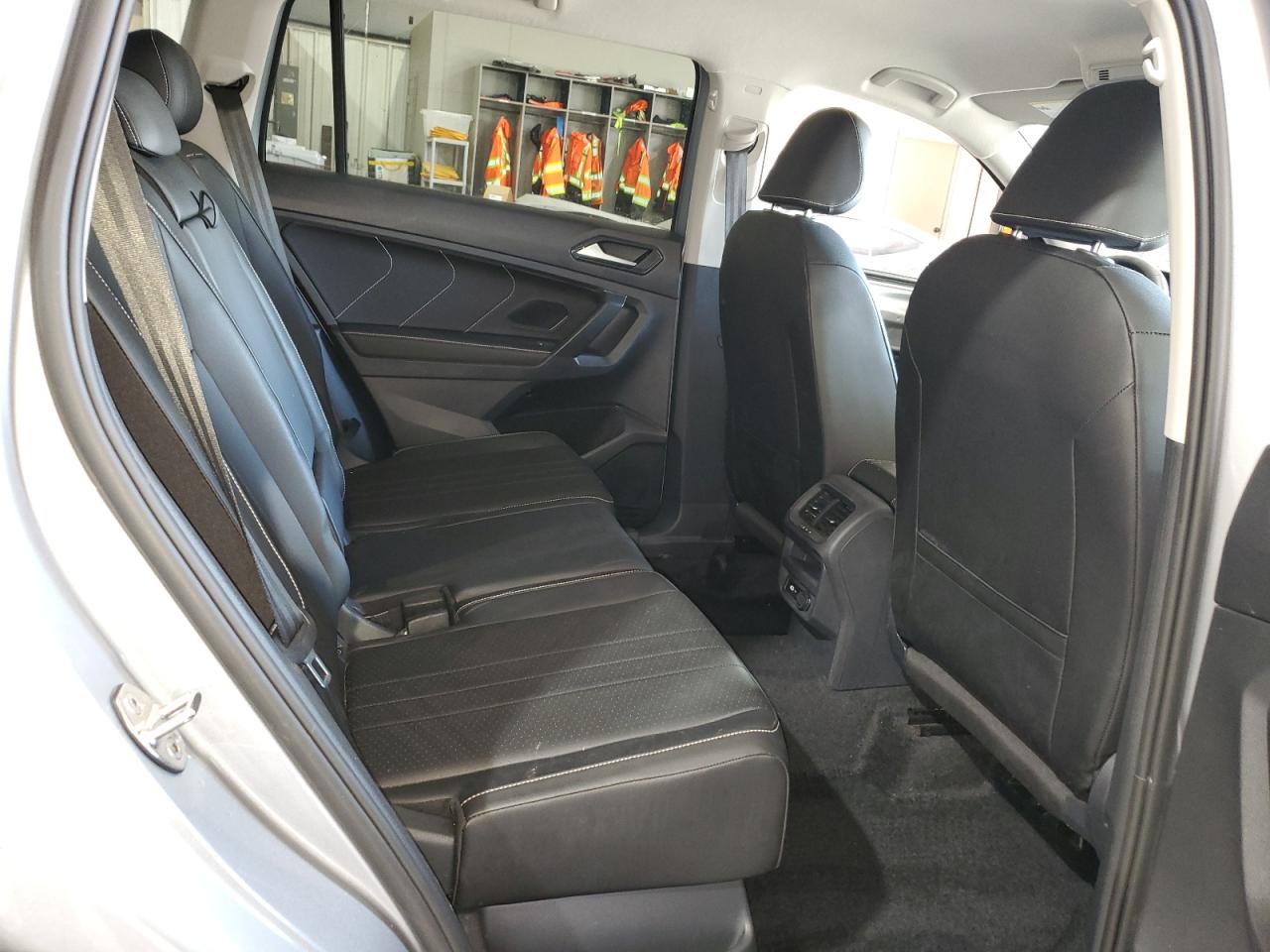 3VV2B7AX8NM158759 2022 Volkswagen Tiguan Se