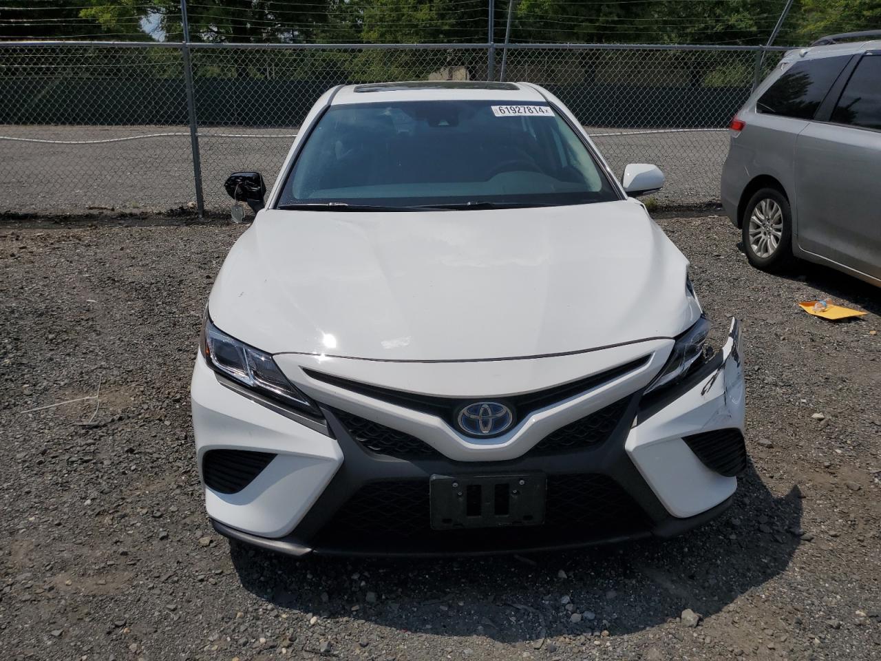 4T1B21HK2KU521792 2019 Toyota Camry Hybrid