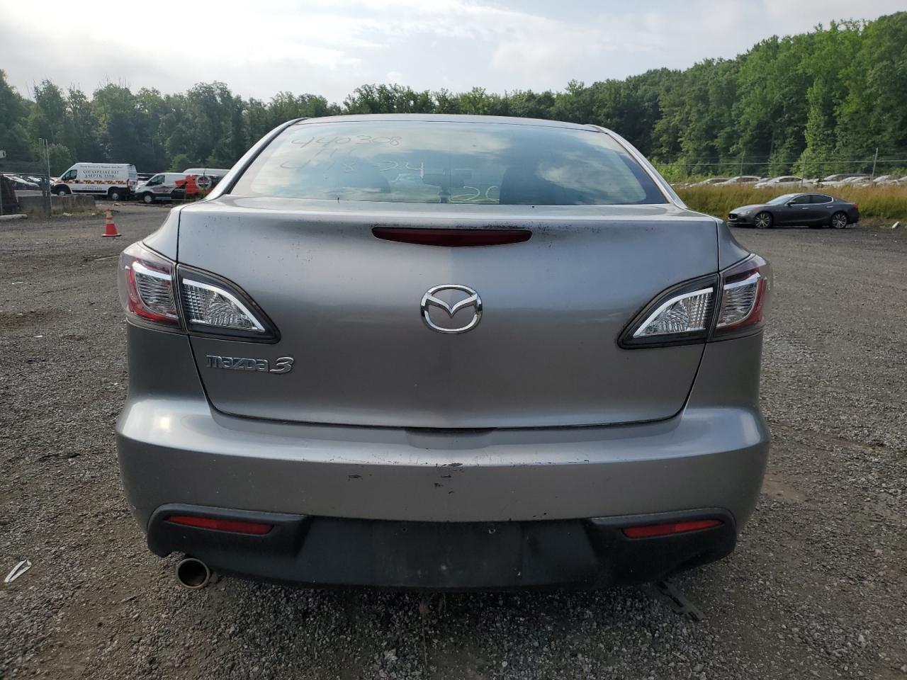 JM1BL1VGXB1415514 2011 Mazda 3 I