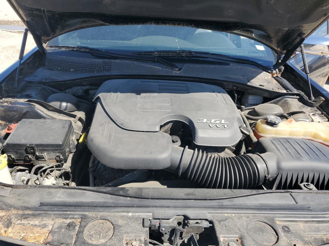 2C3CCAKG1DH533355 2013 Chrysler 300C