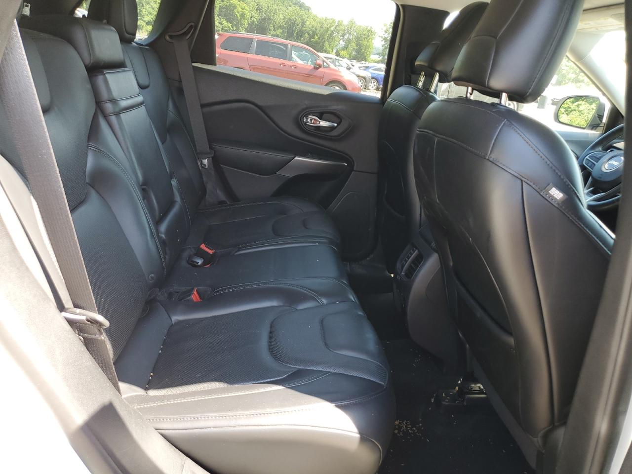 1C4PJMDX6KD276477 2019 Jeep Cherokee Limited