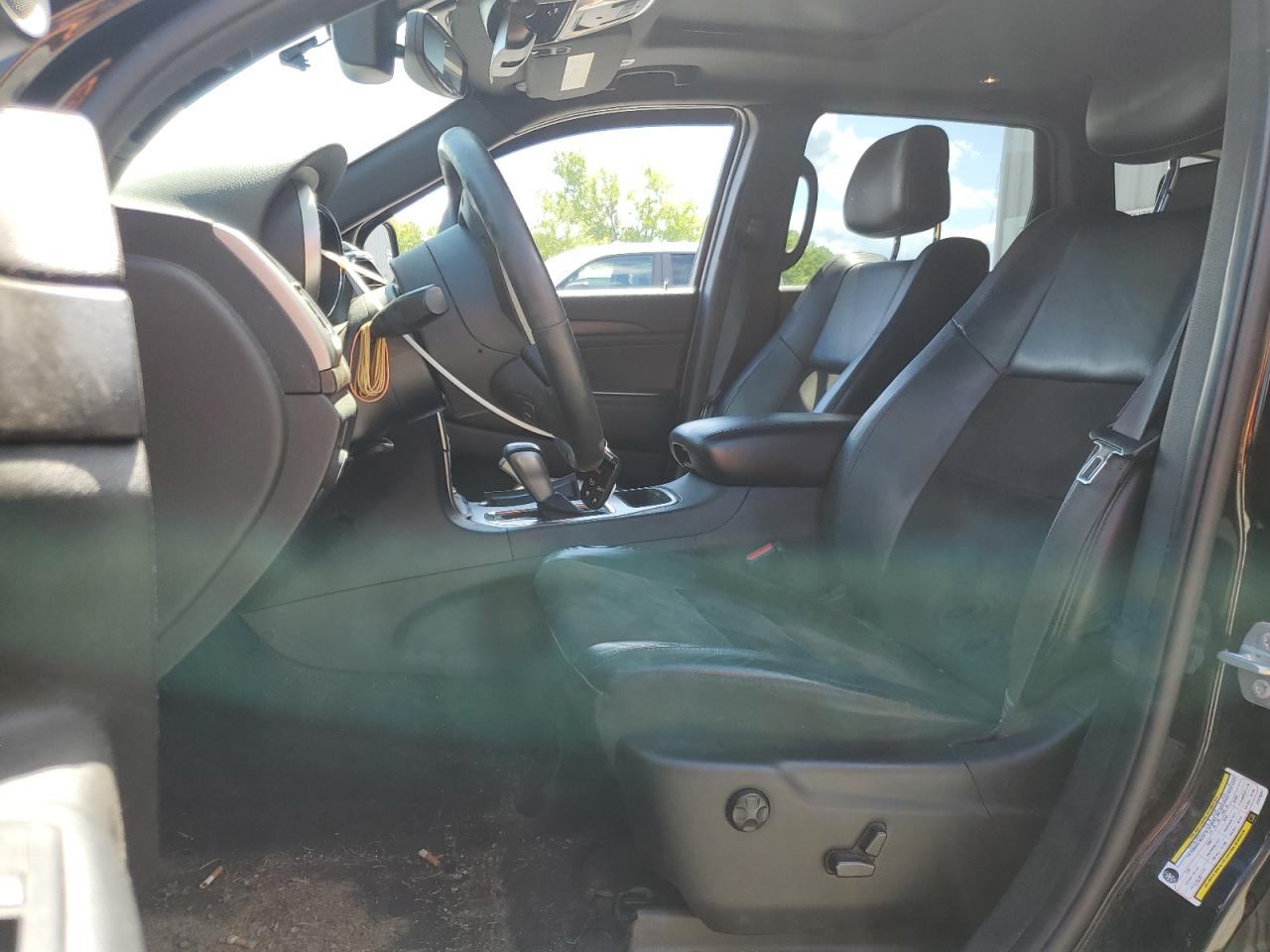 1C4RJFAG6JC475557 2018 Jeep Grand Cherokee Laredo