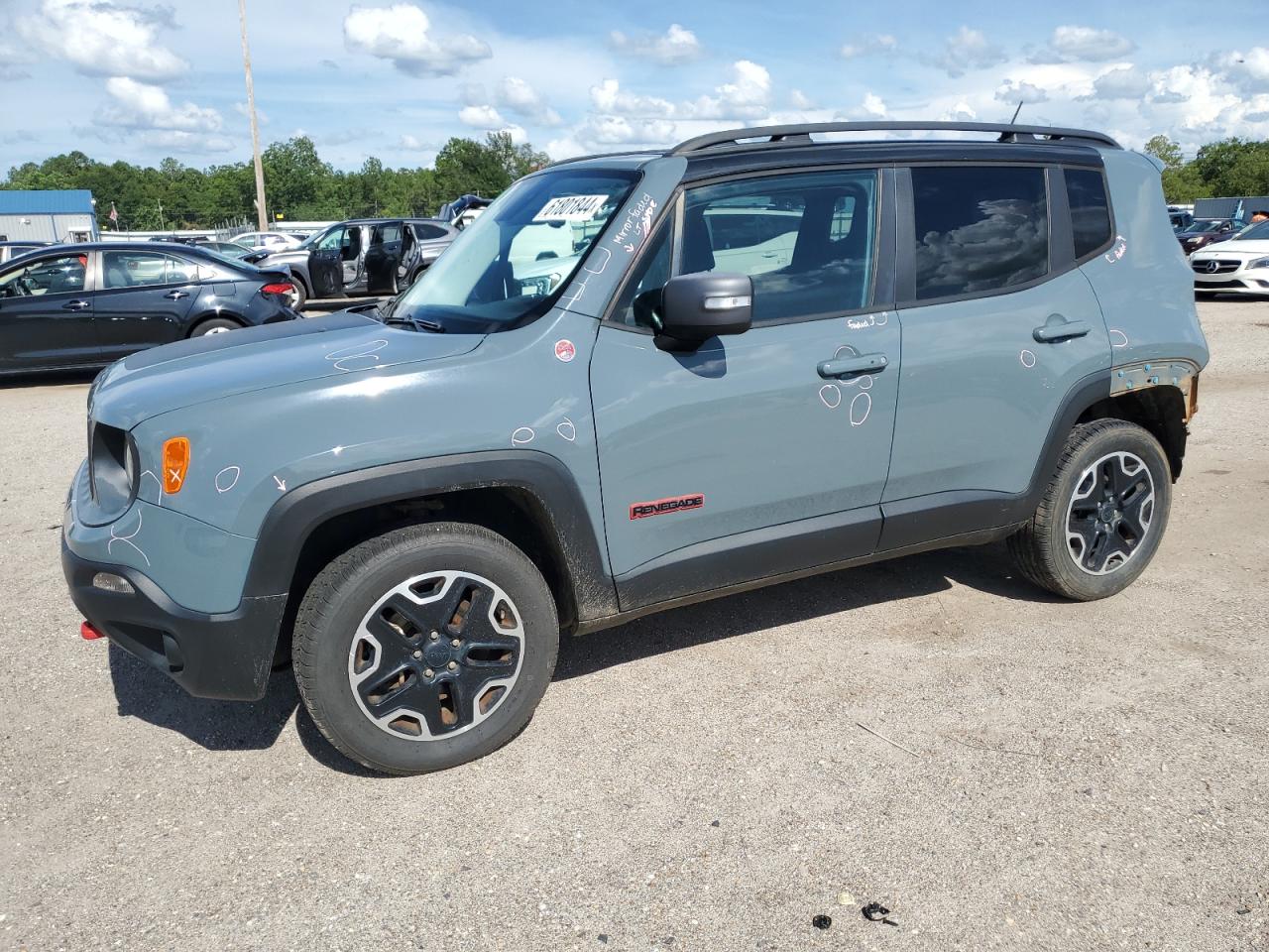 2017 Jeep Renegade Trailhawk vin: ZACCJBCB6HPF84221