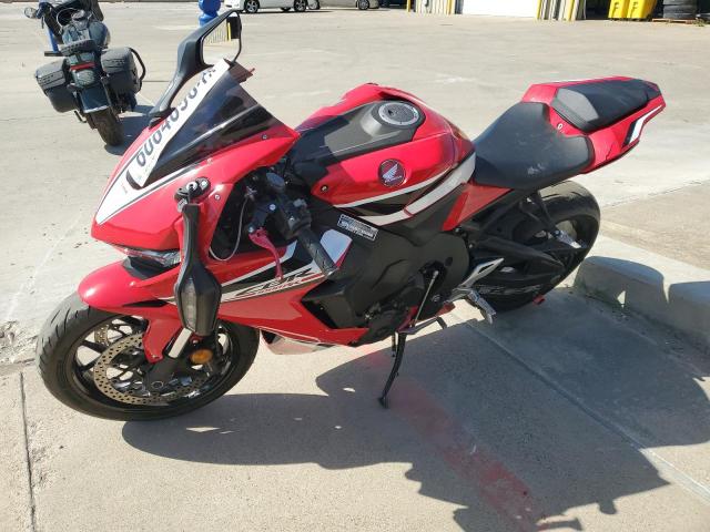 2021 HONDA CBR1000 RR JH2SC7719MK400177