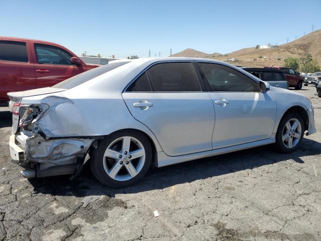 VIN 4T1BF1FK3EU453742 2014 Toyota Camry, L no.3