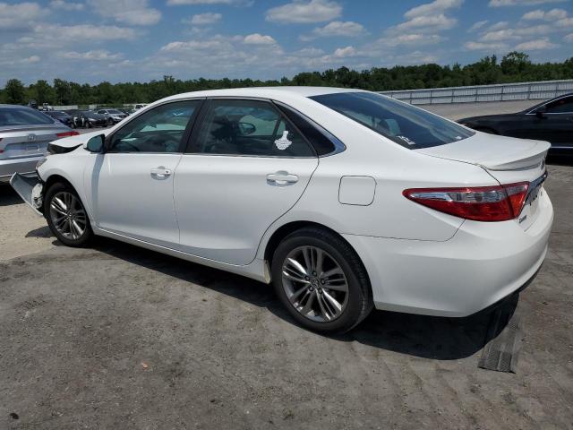 VIN 4T1BF1FK1FU972208 2015 Toyota Camry, LE no.2