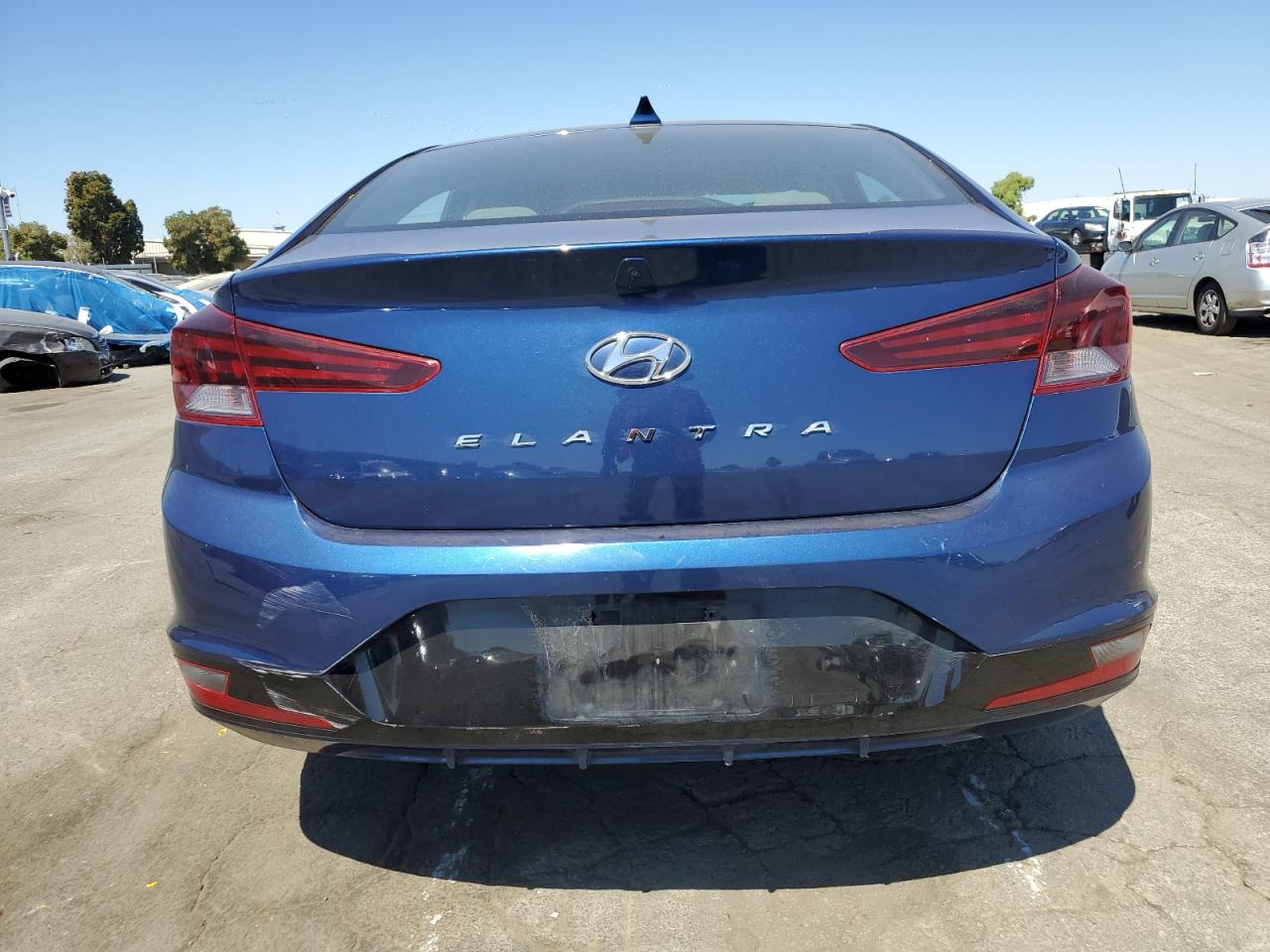 5NPD84LF7KH483574 2019 Hyundai Elantra Sel