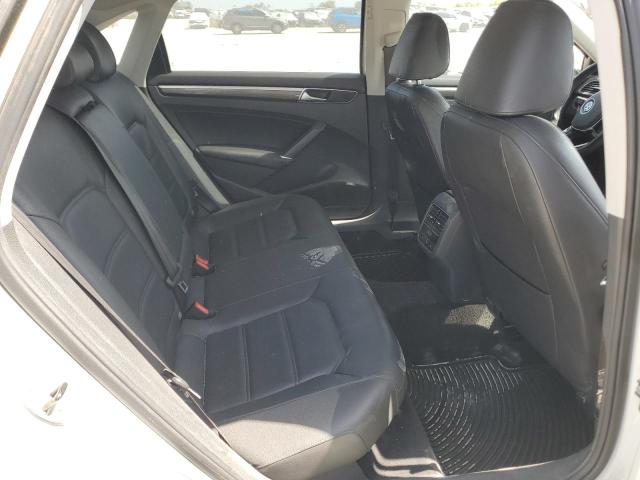 2018 Volkswagen Passat Se VIN: 1VWBA7A33JC000630 Lot: 61542764