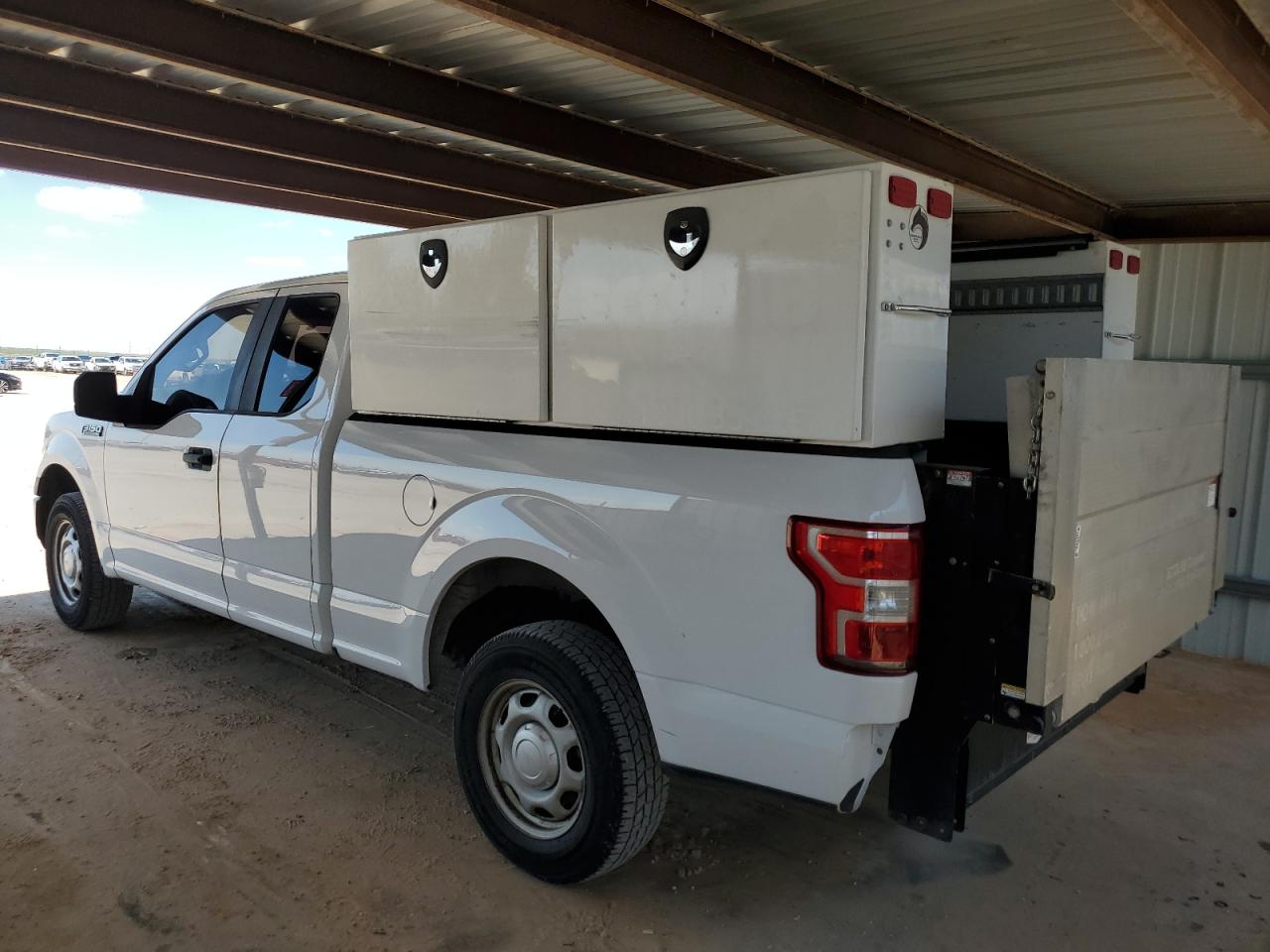 1FTEX1C52JKE82037 2018 Ford F150 Super Cab