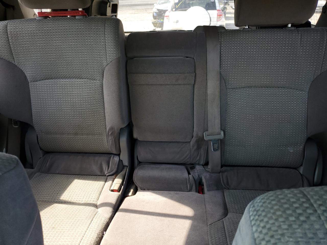 JTEBU14R850076483 2005 Toyota 4Runner Sr5