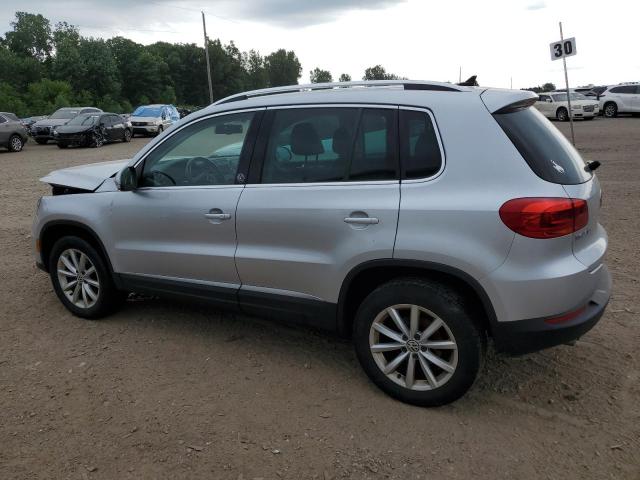 2017 VOLKSWAGEN TIGUAN WOL - WVGSV7AX4HW509365