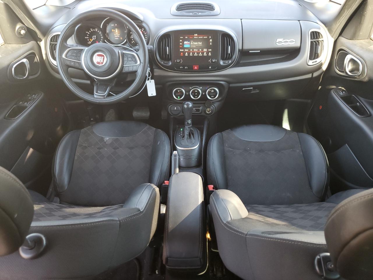 ZFBCFAAH7JZ041117 2018 Fiat 500L Pop