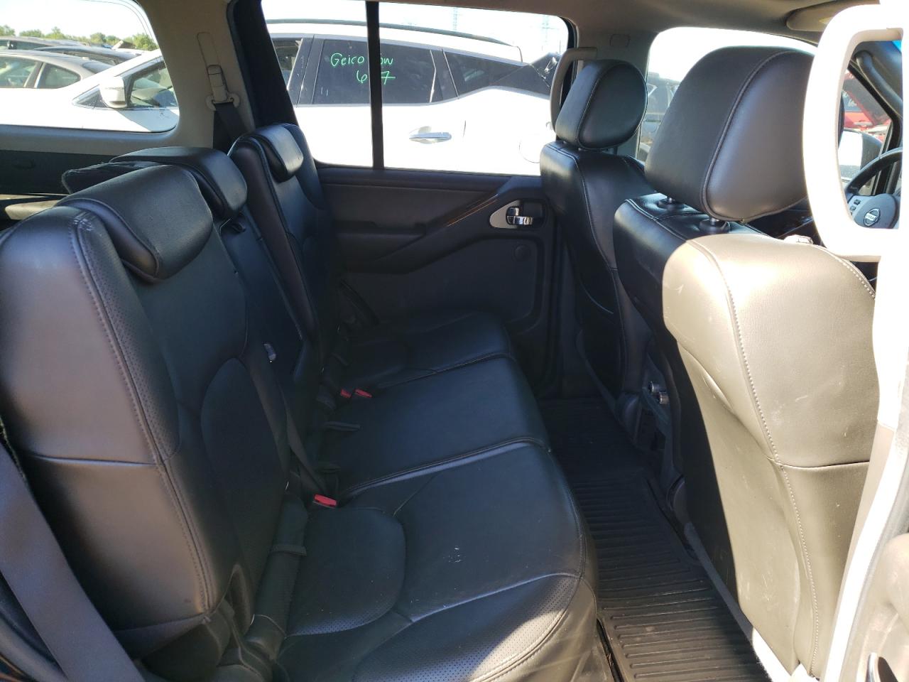 5N1AR18W65C713415 2005 Nissan Pathfinder Le