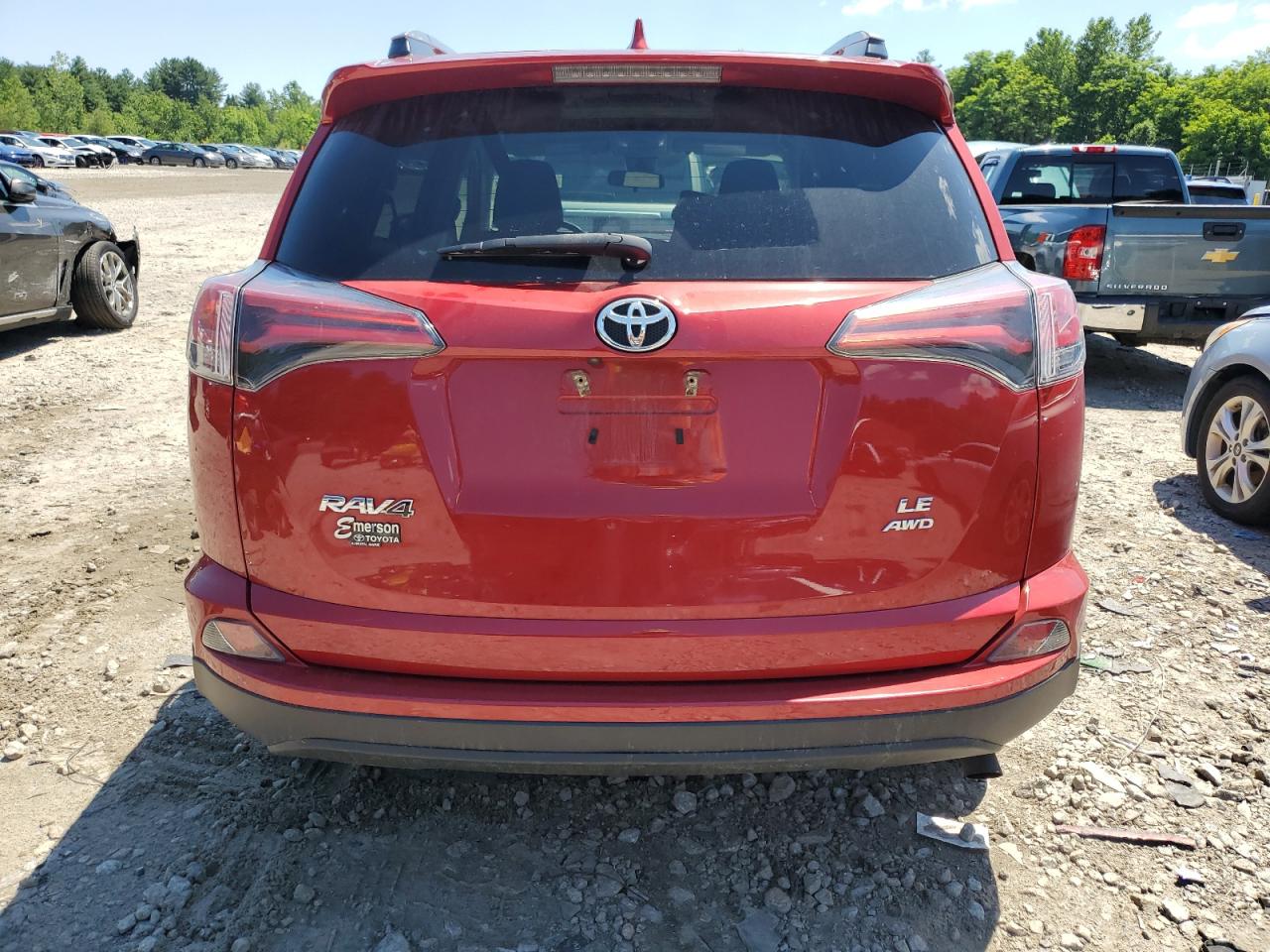 2T3BFREV9HW571123 2017 Toyota Rav4 Le