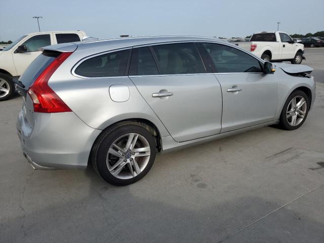 2015 VOLVO V60 PREMIE YV140MEB1F1210686