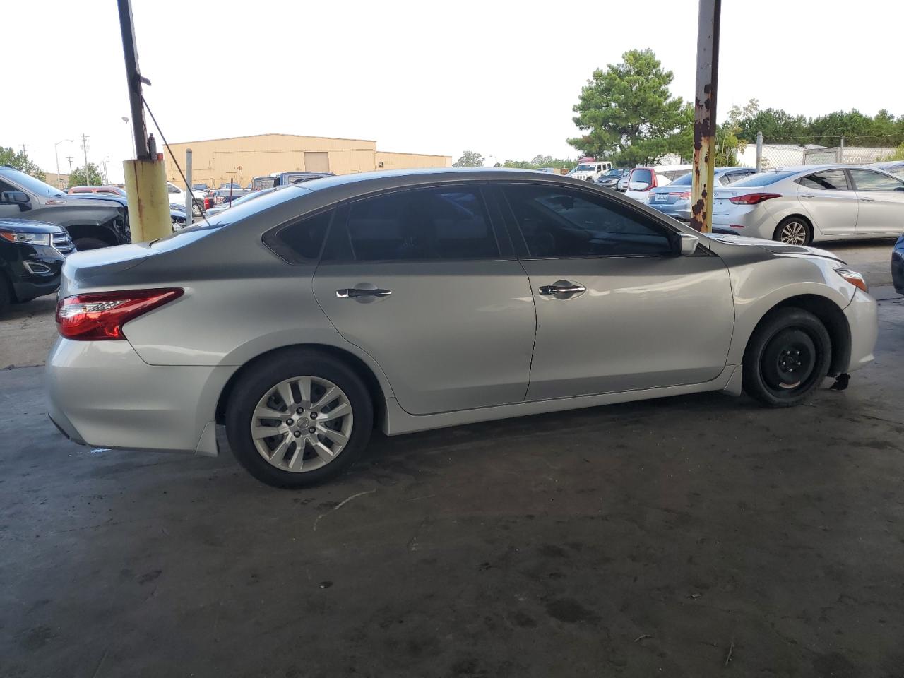 2016 Nissan Altima 2.5 vin: 1N4AL3AP0GC181222