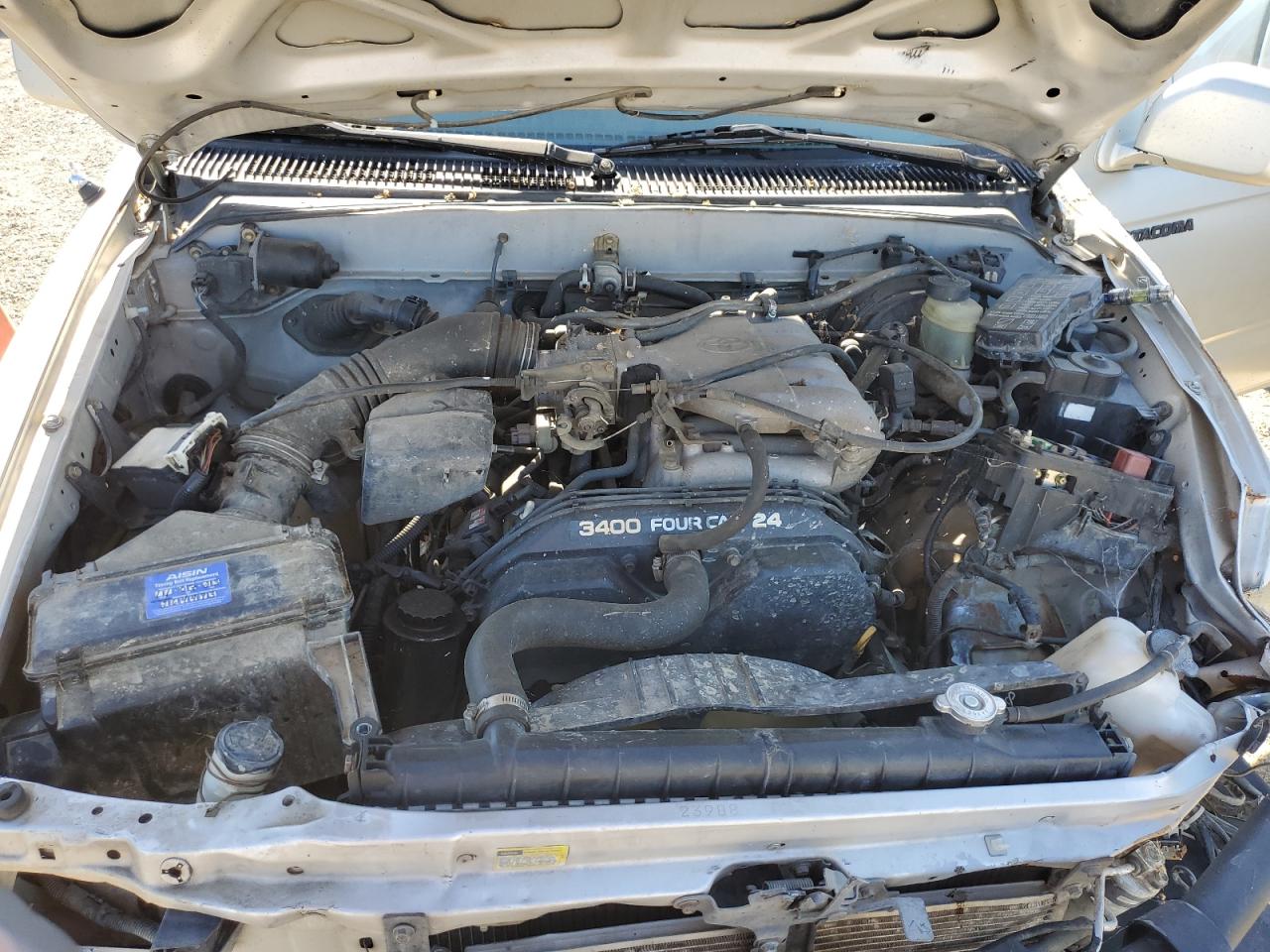 4TASN92N7YZ595939 2000 Toyota Tacoma Xtracab Prerunner