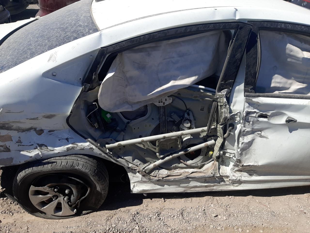 KMHCT4AE3FU871977 2015 Hyundai Accent Gls