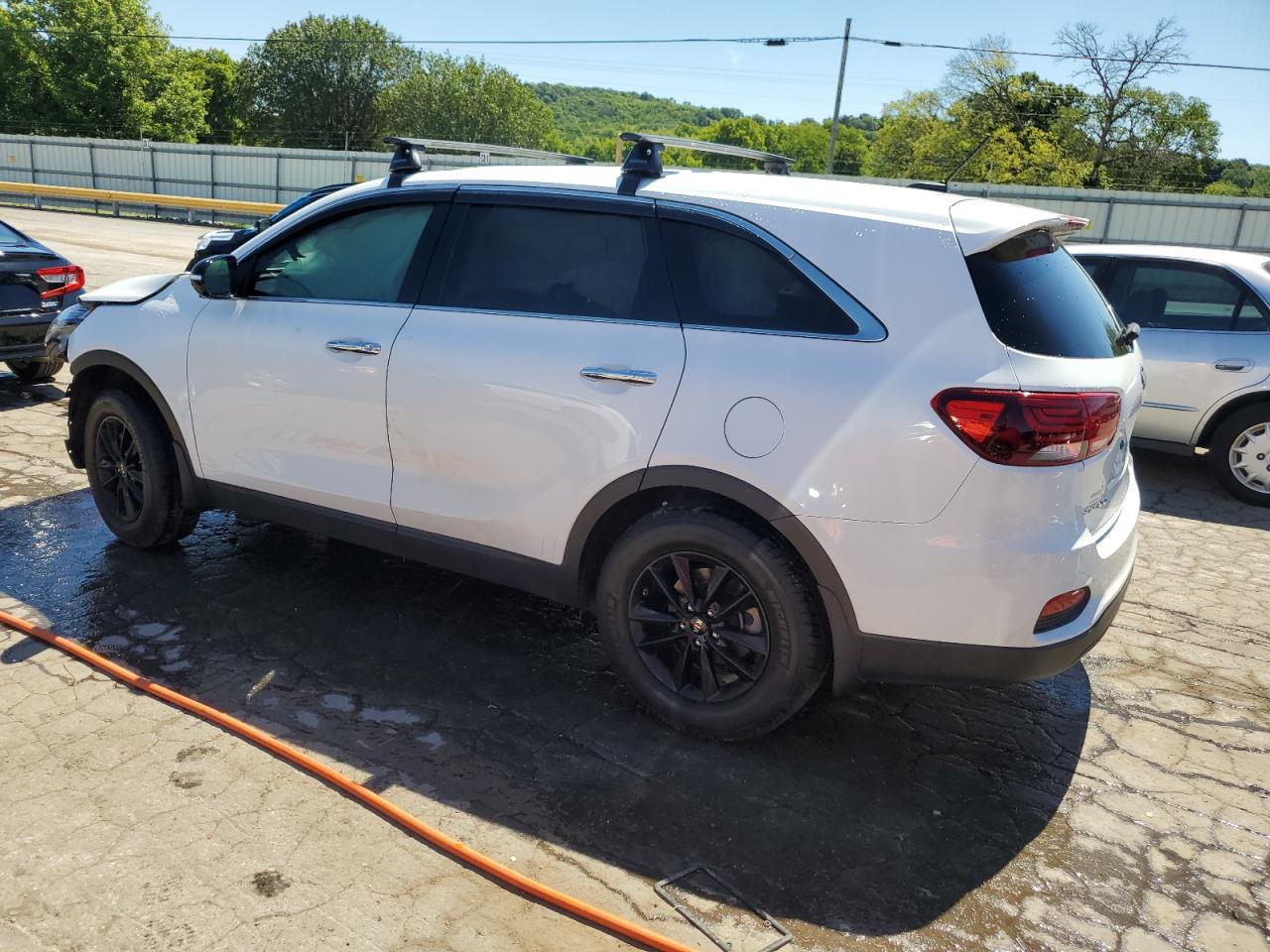 2019 Kia Sorento L vin: 5XYPG4A36KG610976