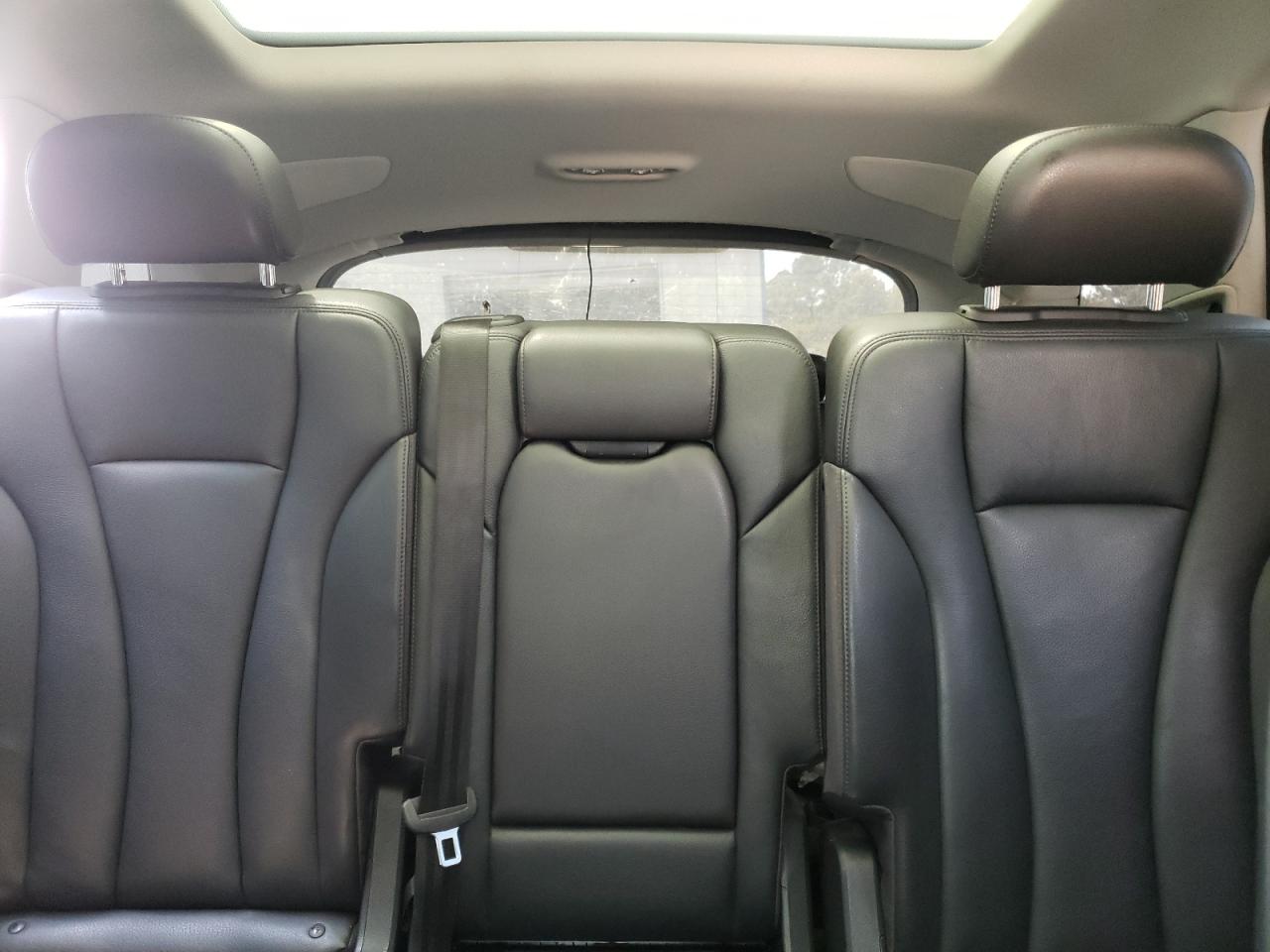 WA1LAAF71JD002896 2018 Audi Q7 Premium Plus