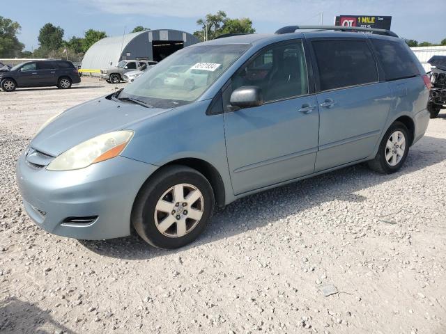 TOYOTA SIENNA CE