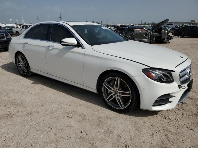 VIN WDDZF4JB5JA385800 2018 Mercedes-Benz E-Class, 300 no.4