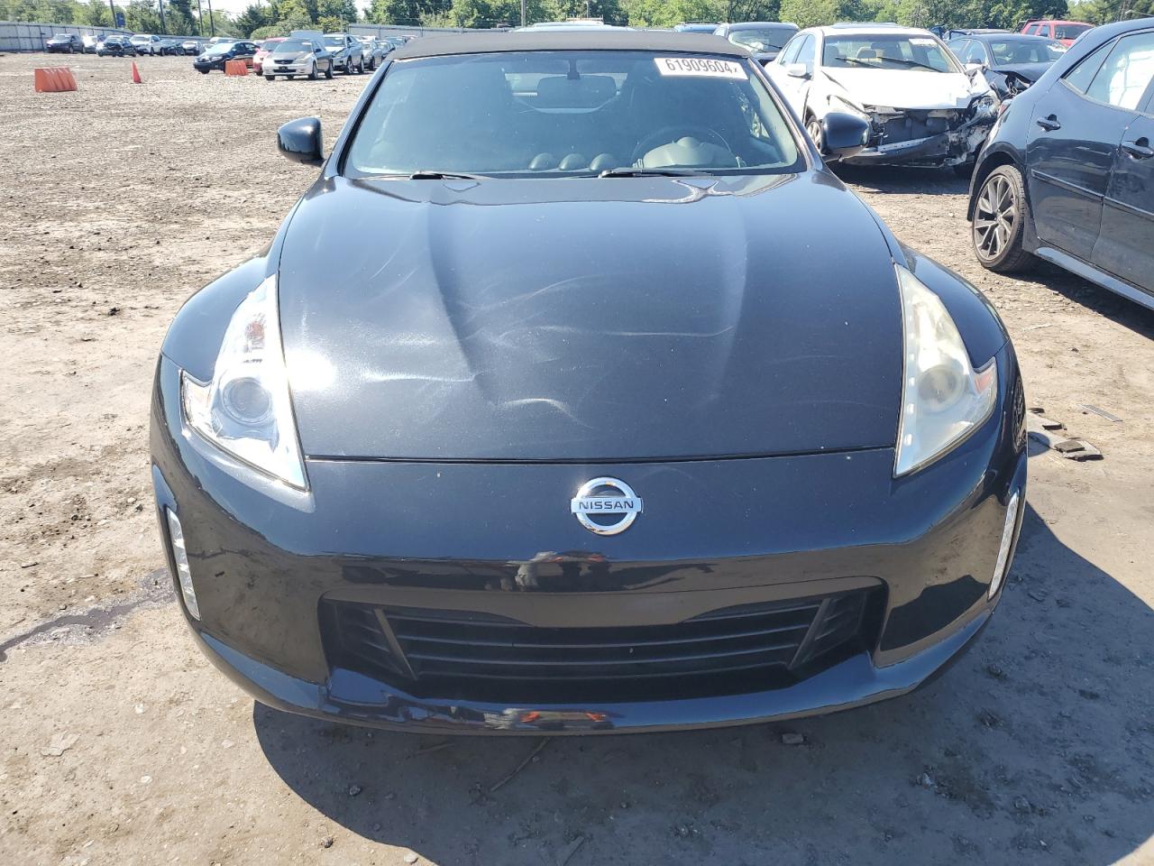 2017 Nissan 370Z Base vin: JN1AZ4FH4HM940582