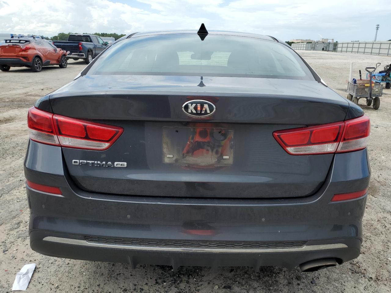 5XXGT4L35KG322251 2019 Kia Optima Lx