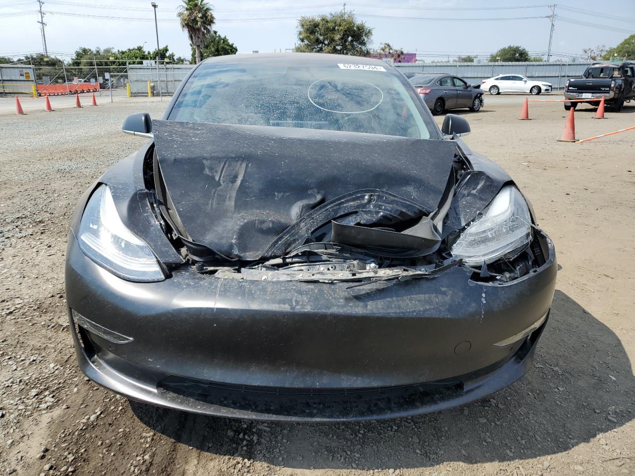 5YJ3E1EB8JF103460 2018 Tesla Model 3