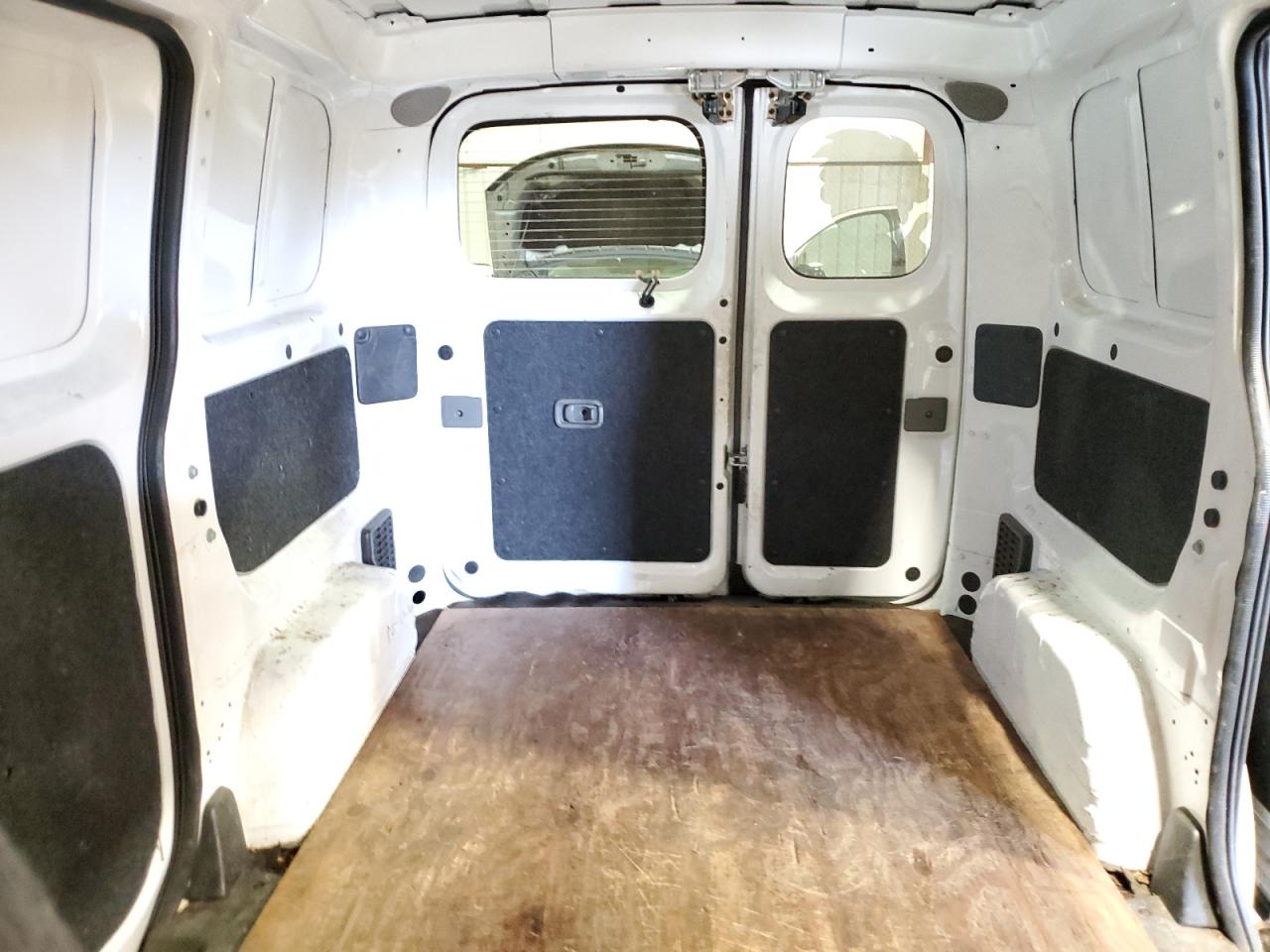 3N6CM0KN3FK703276 2015 Nissan Nv200 2.5S