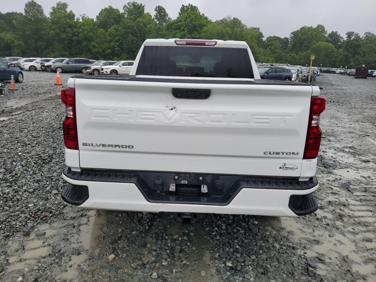 2022 Chevrolet Silverado K1500 Custom vin: 3GCPDBEK9NG639831