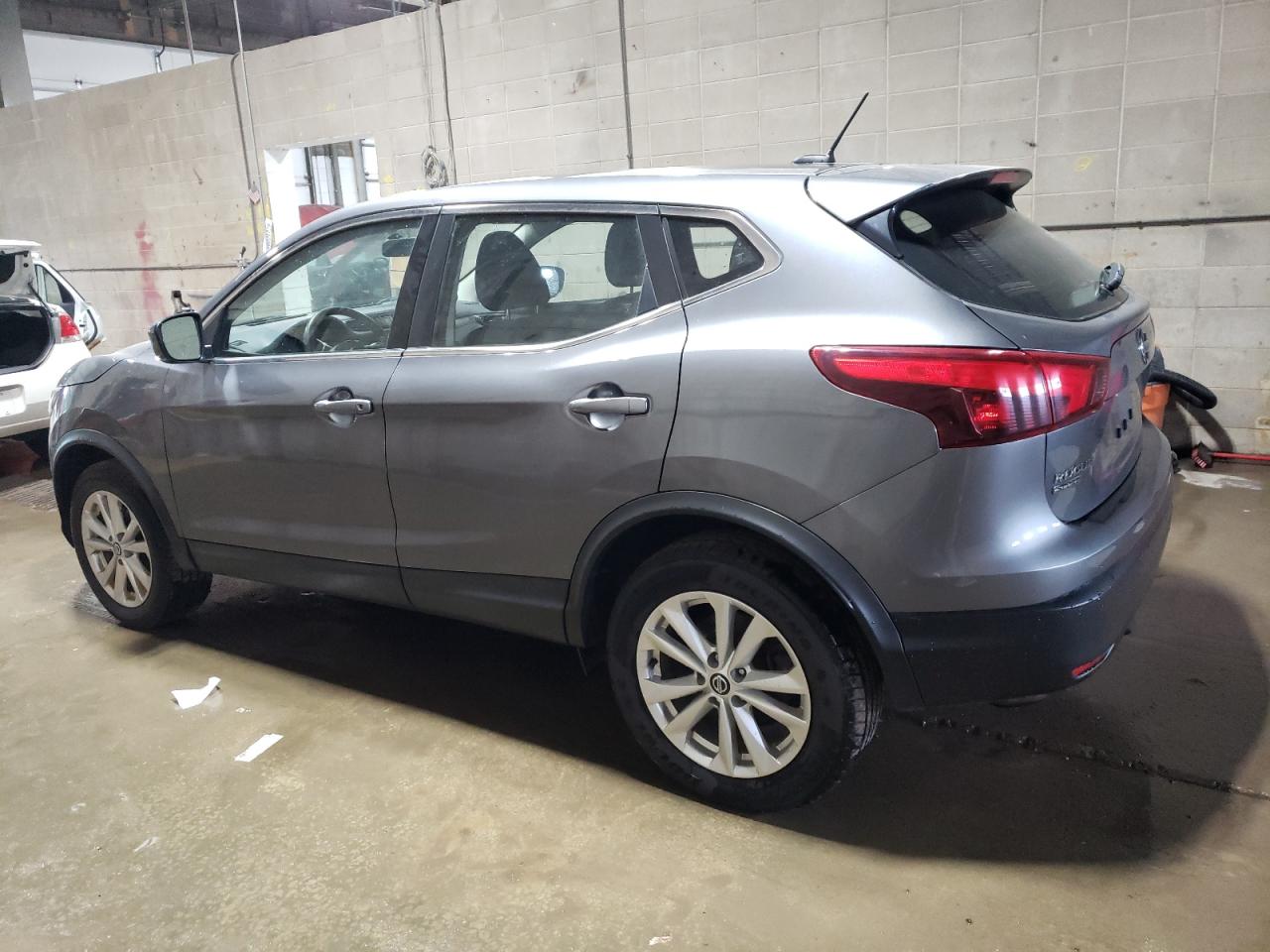 2019 Nissan Rogue Sport S vin: JN1BJ1CR1KW318296