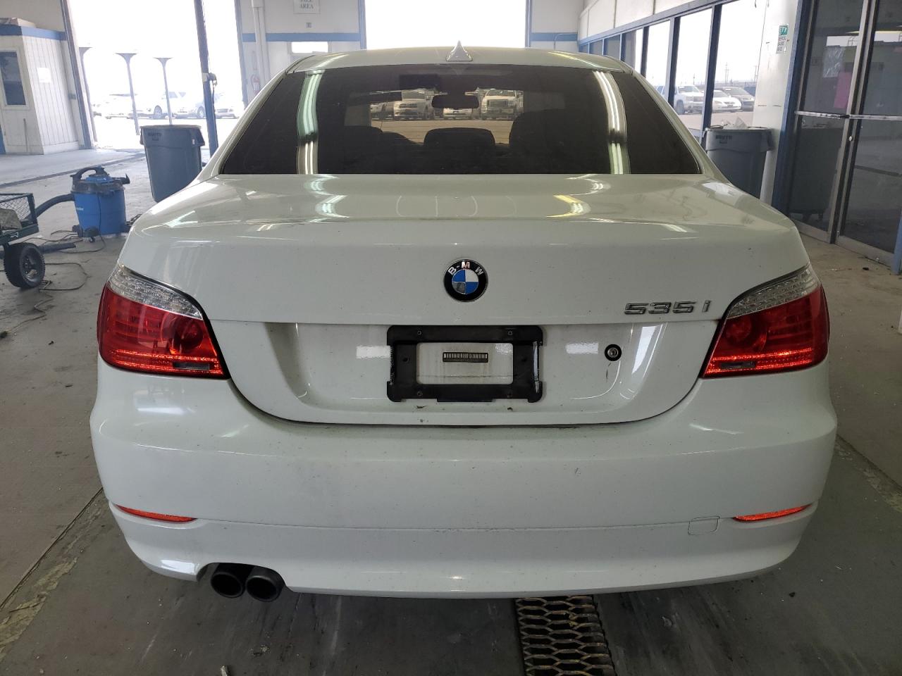 WBANW13538CZ75469 2008 BMW 535 I
