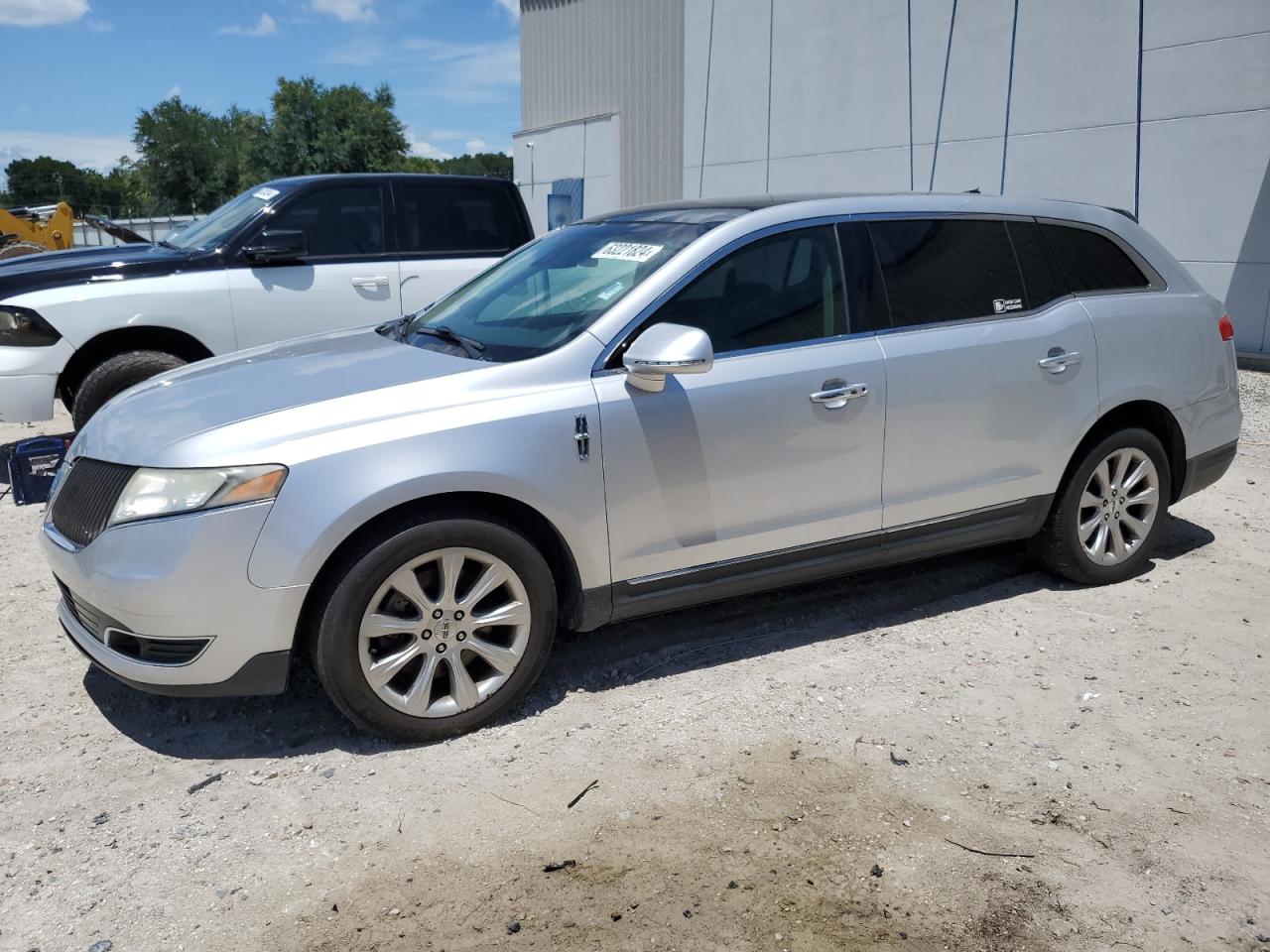 2LMHJ5FK7DBL58092 2013 Lincoln Mkt