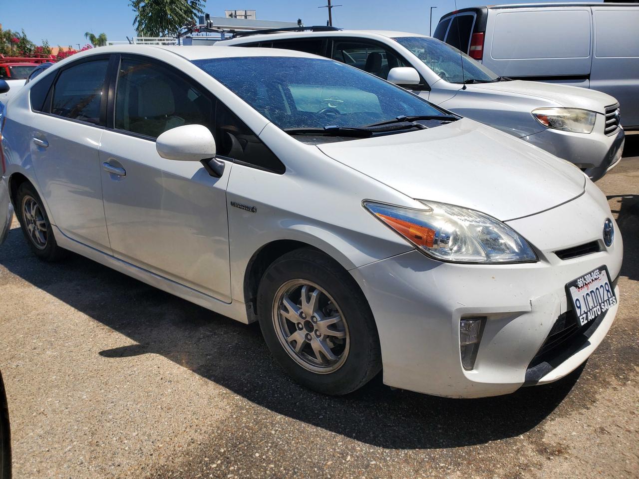 2015 Toyota Prius vin: JTDKN3DU0F0481689