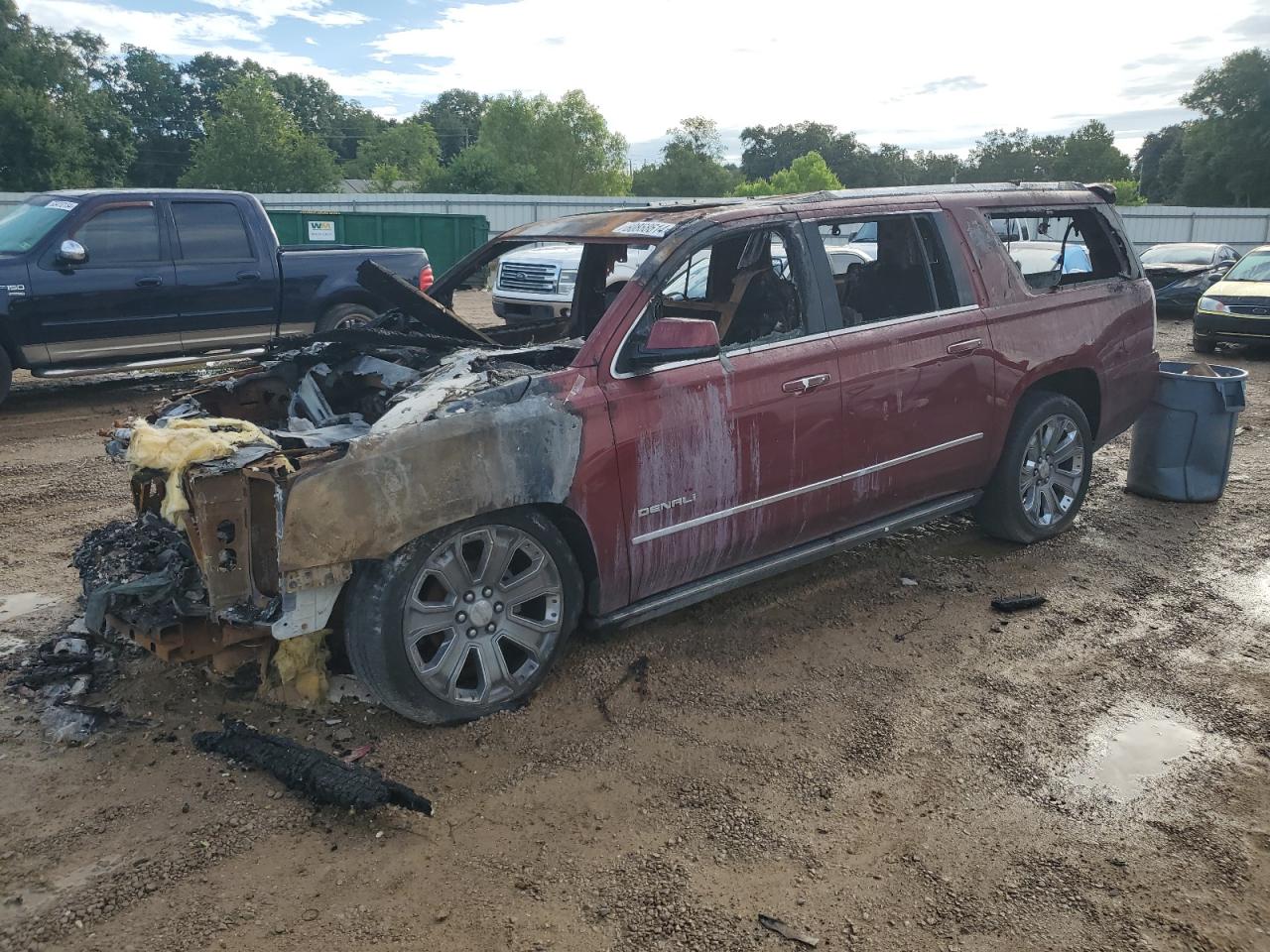 GMC Yukon XL 2016 Denali