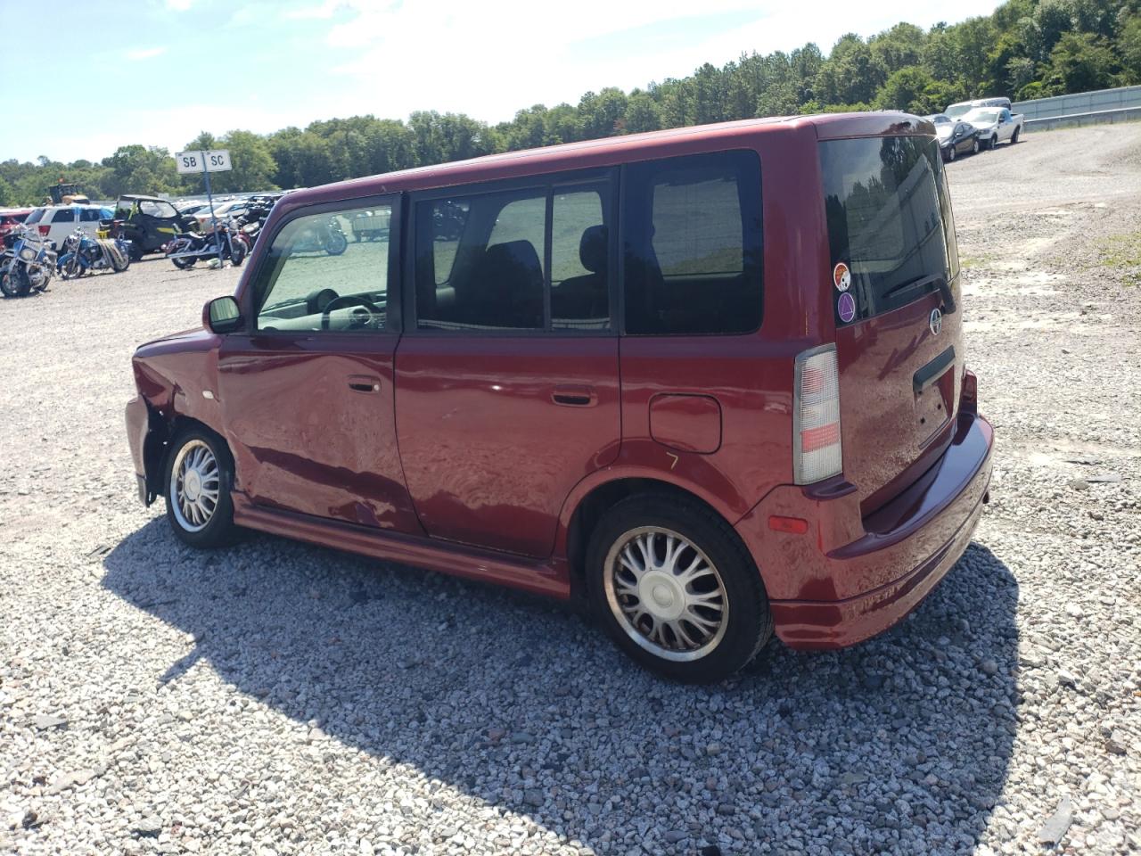 Lot #2735559601 2006 SCION XB