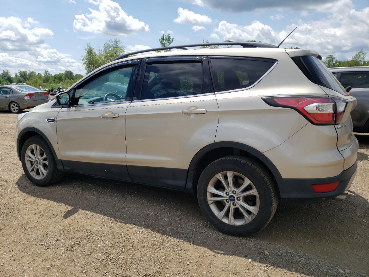 2017 Ford Escape Se vin: 1FMCU9GD9HUB16649