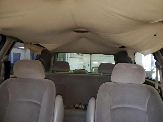 2002 Dodge Grand Caravan Sport VIN: 2B4GP44R72R631537 Lot: 61877364