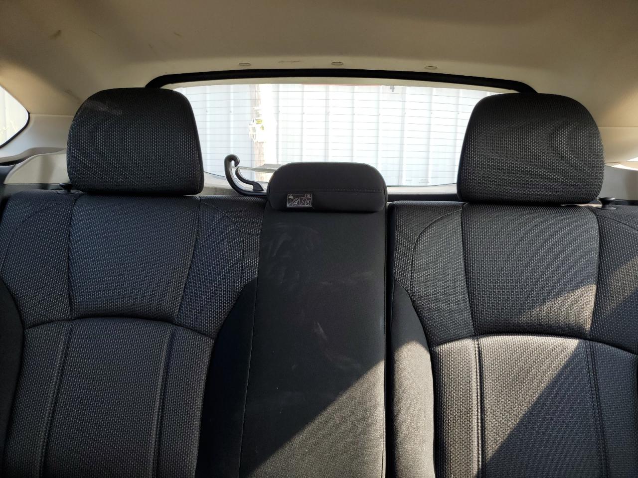 4S3GTAD65J3741870 2018 Subaru Impreza Premium Plus