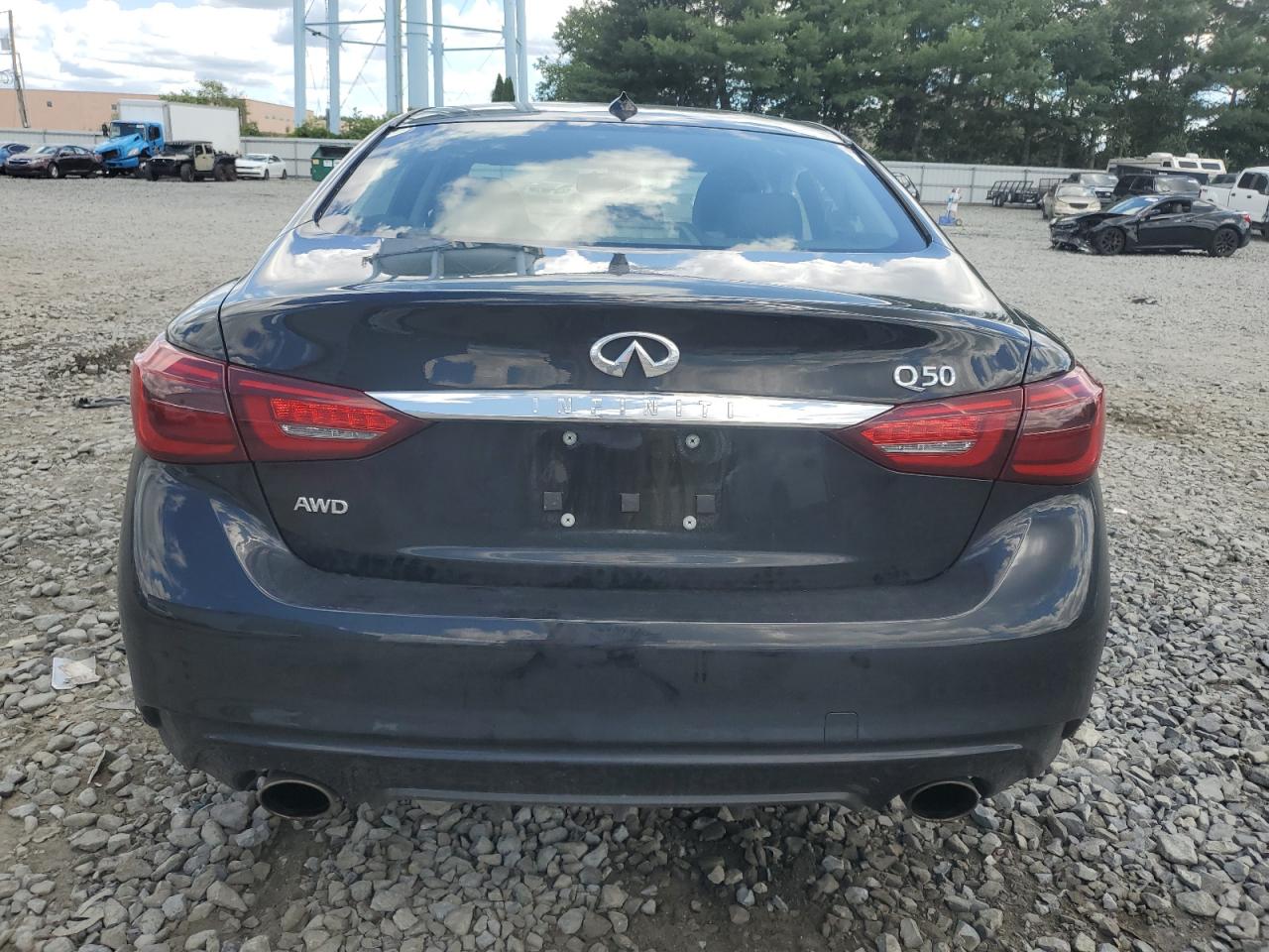 2019 Infiniti Q50 Luxe vin: JN1EV7AR3KM553950