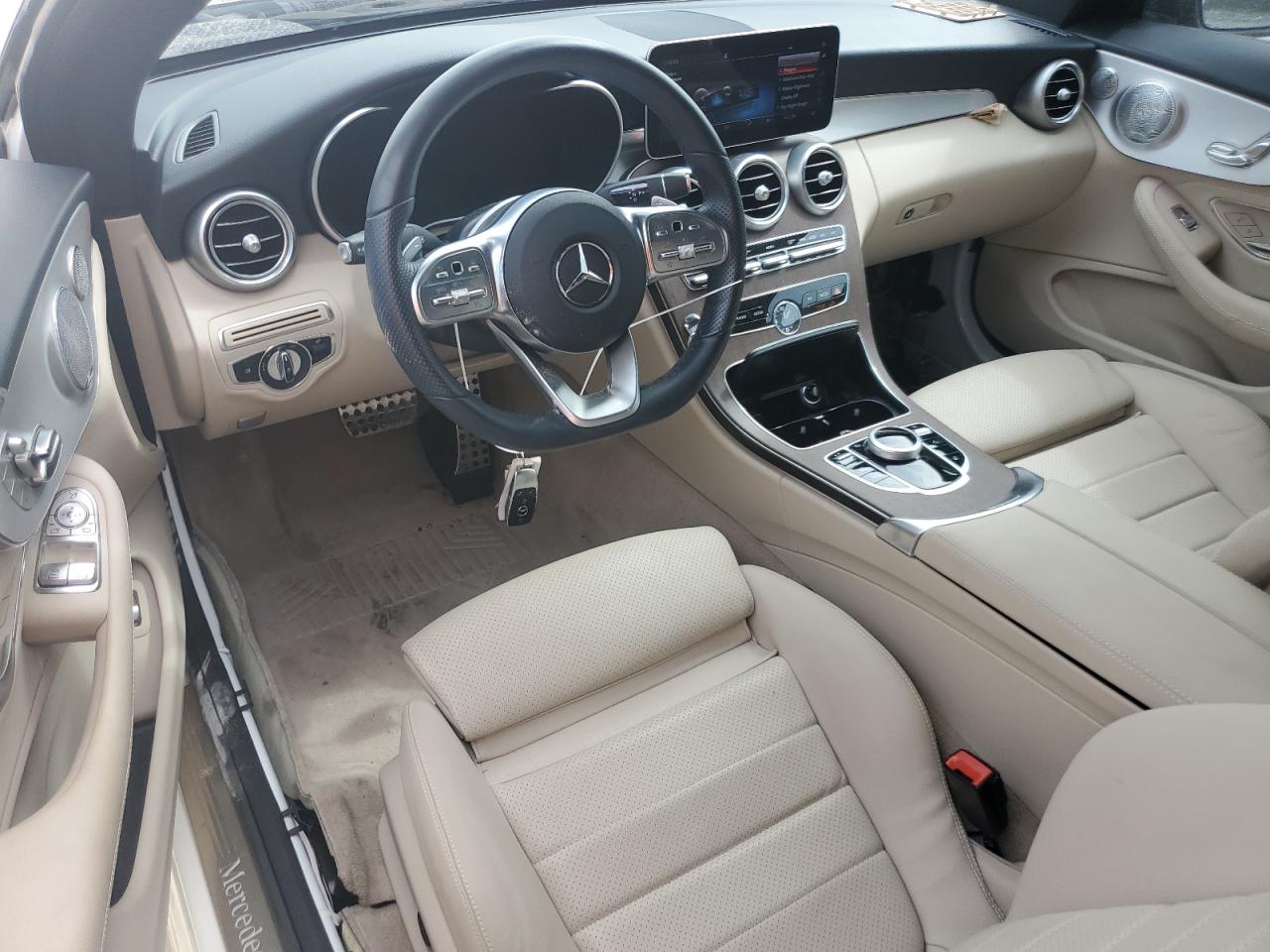 WDDWJ8DB2LF945931 2020 Mercedes-Benz C 300