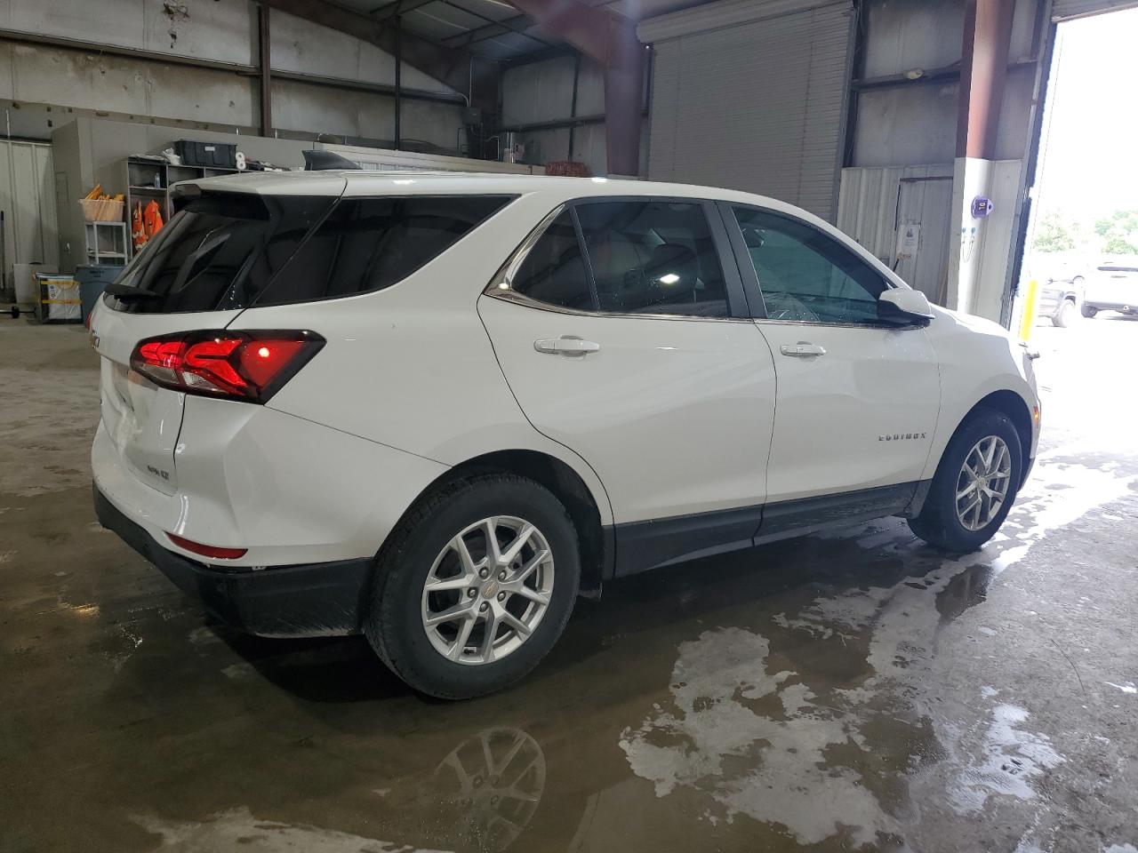 Lot #2726404325 2024 CHEVROLET EQUINOX LT